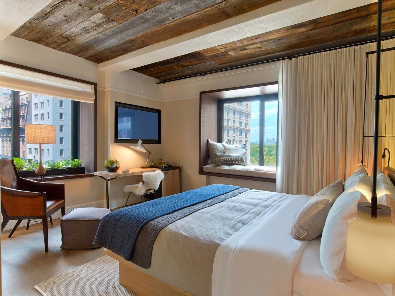 Bedroom in 1 Hotel Central Park