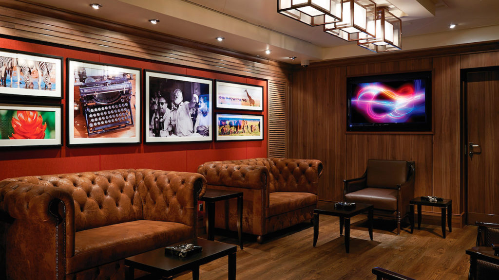 Exclusive Cigar Lounges for Connoisseurs