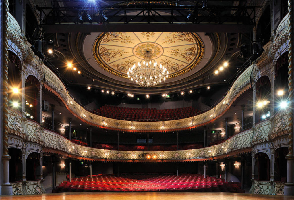 What Are the Best Theatres in London? Discover.Luxury