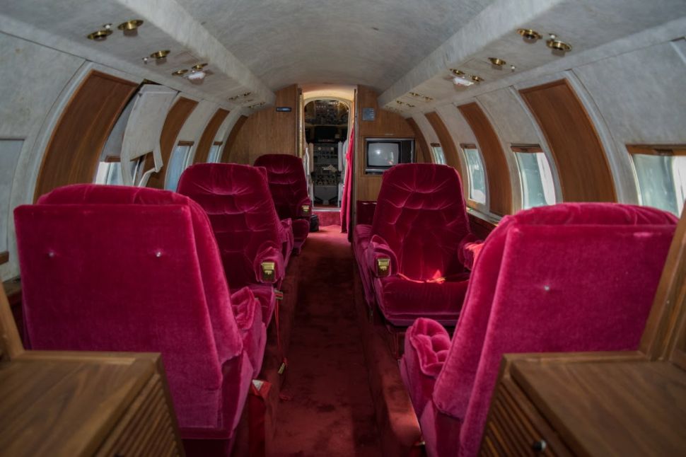 A Look Inside a Private Jet