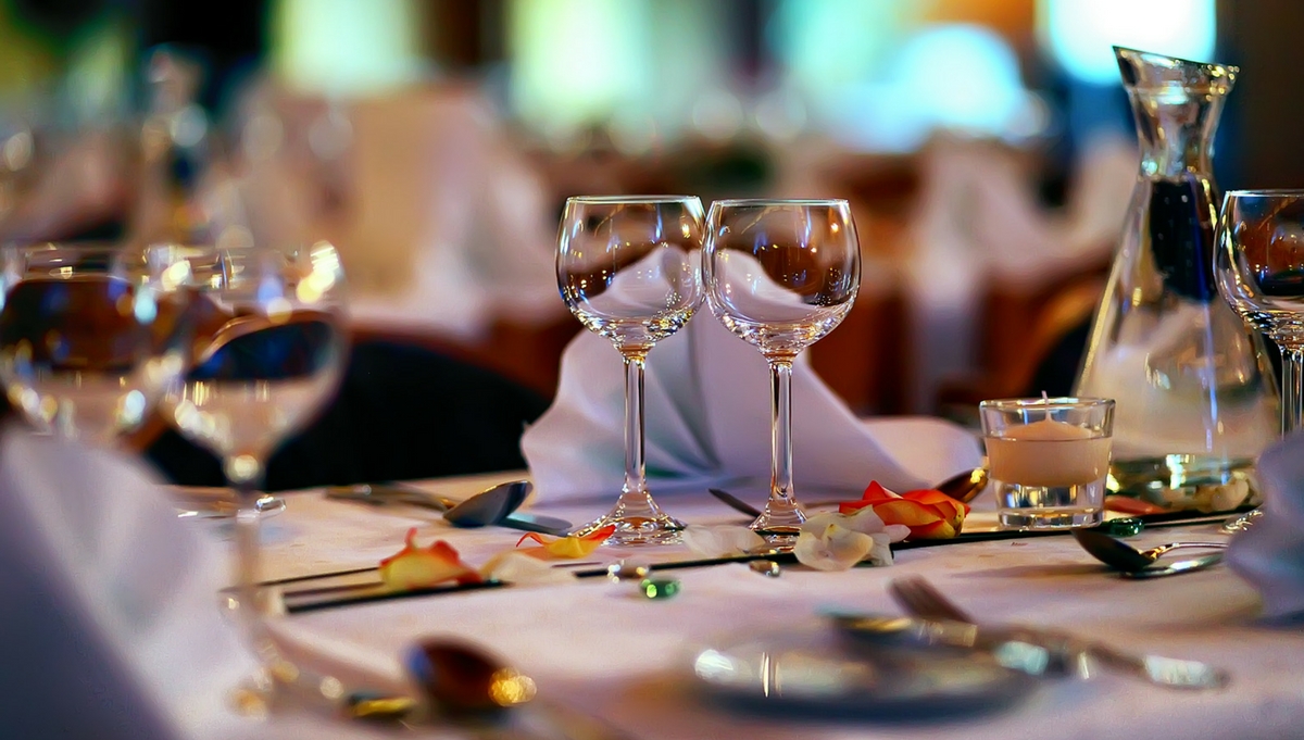 Top Five Romantic Dinner Restaurants in Los Angeles | Discover.Luxury