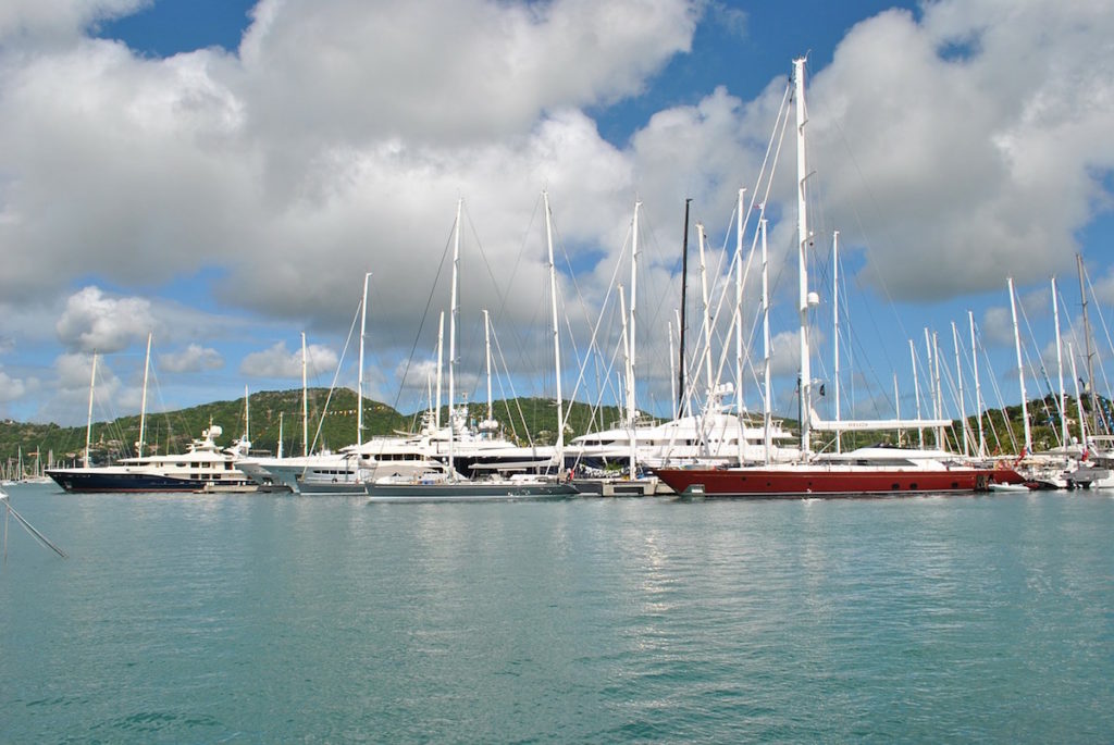 charter yacht antigua