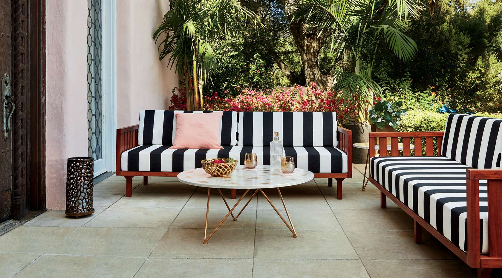 The 8 Designer Pieces You Need for Outdoor Lounging