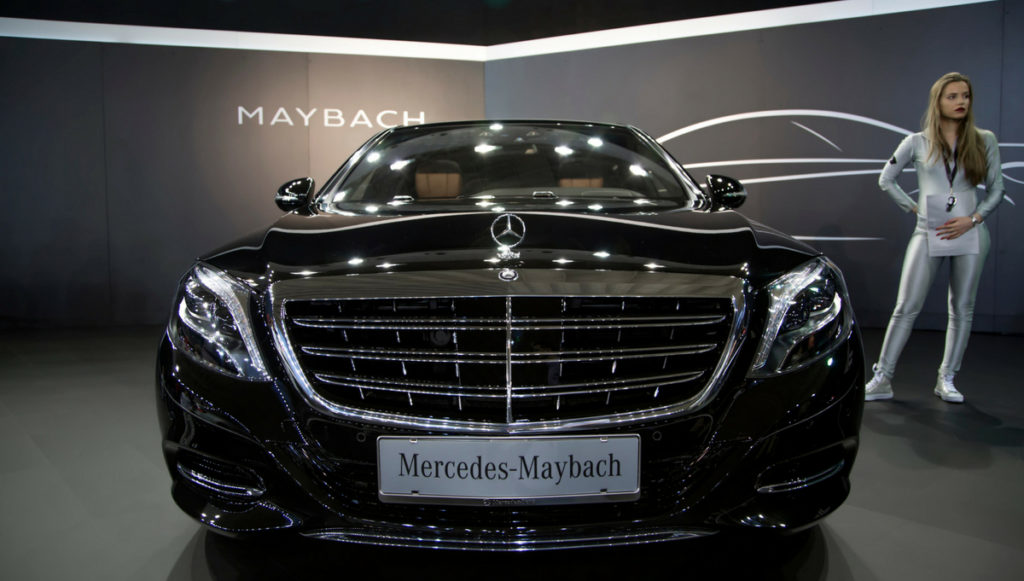 Arriving In Style in The Mercedes-Maybach S650 Pullman discover feature