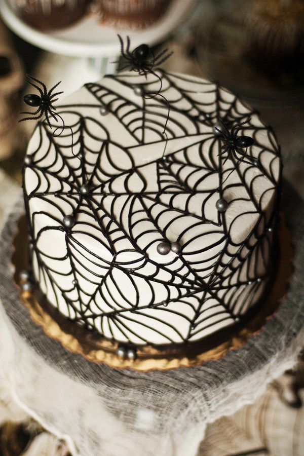 Spider Web Cake Decoration for a Halloween Party: Hosting the Ultimate Luxury Event