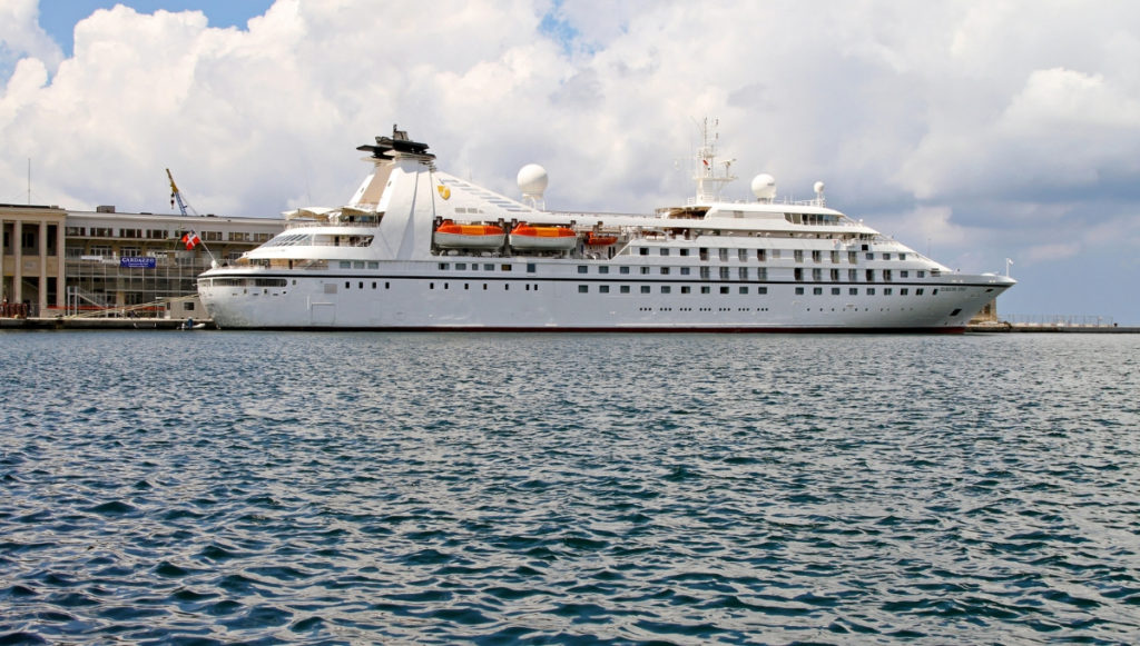 The Top Perks Aboard the Seabourn Cruise Liner