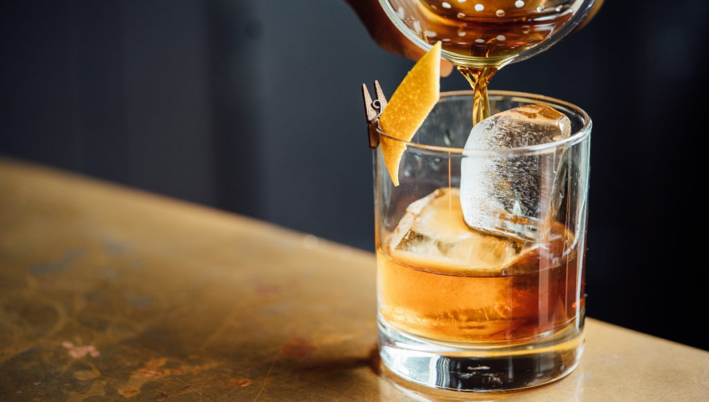 Whiskey Brands 4 Celebrity Recommendations for the Perfect Glass