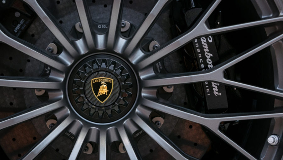 Lamborghini Urus: A Look Inside