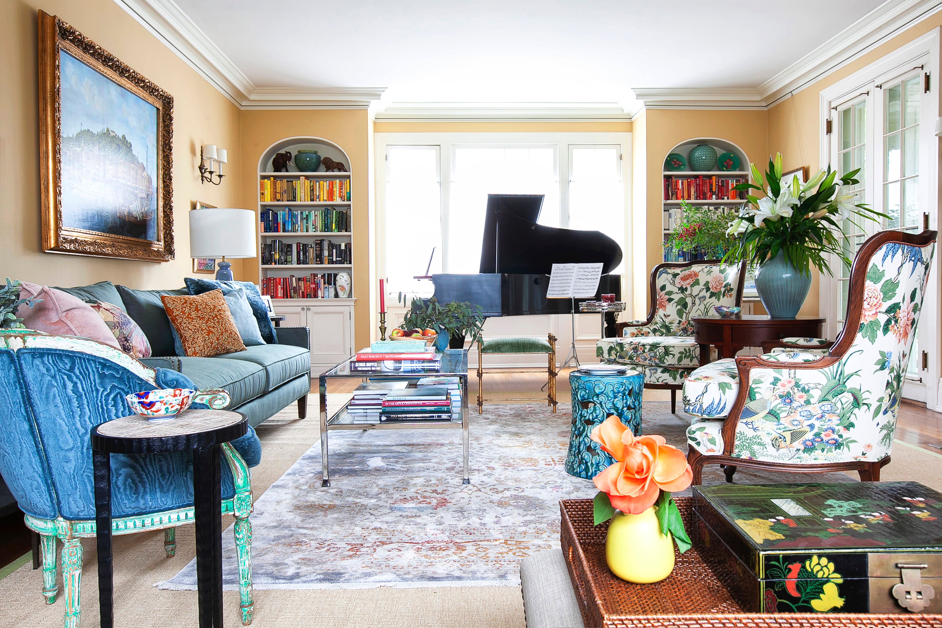 Spring yellow painted walls in a living room and more design trends for 2019.