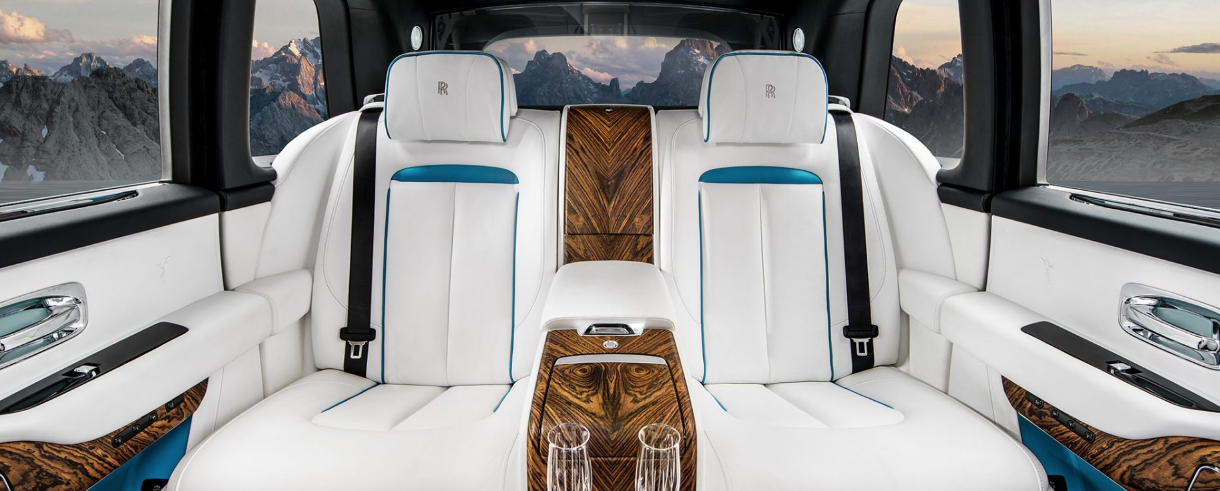 Luxury Lifestyle Interior Rolls-Royce SUV